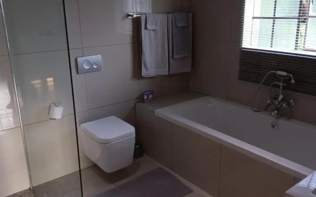 SnL Guesthouse at Visarend