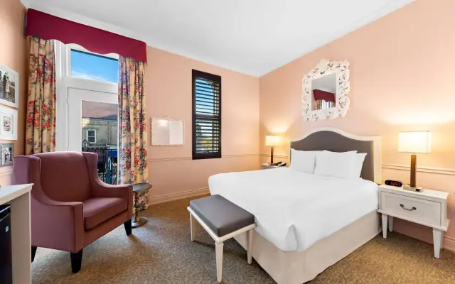 The Arlington Hotel, Bw Signature Collection