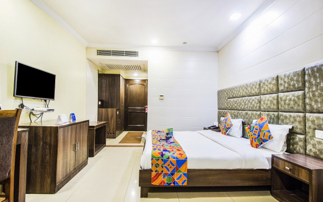 Aay Kay Hotel