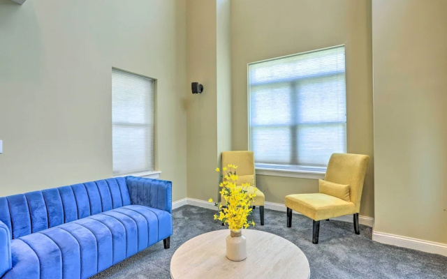 Central Cleveland Gem w/ Direct Skyline View!