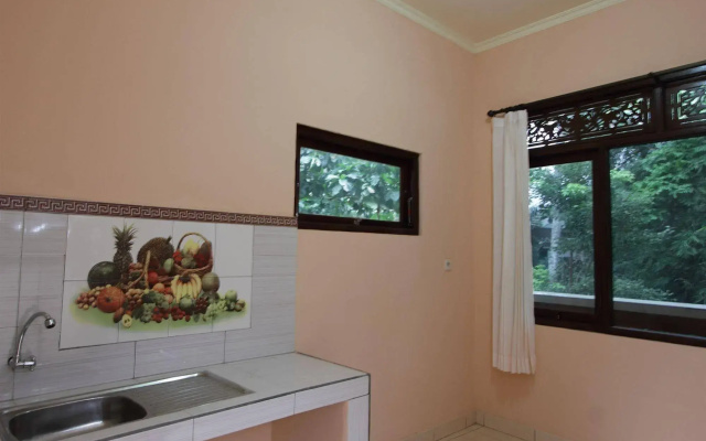 Citrus Tree B&B - Arik