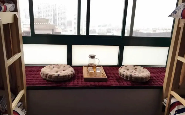 Shanghai Yuesu Xietu Rd No.7 Branch