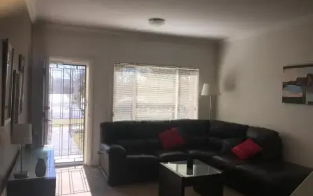 Travers Street Apartment
