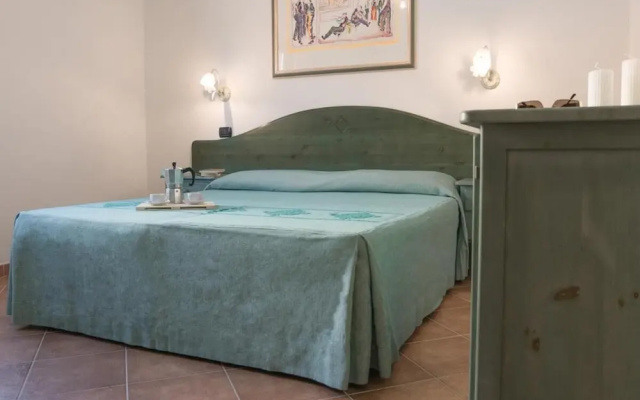 Idyllic Residence Cala Viola B4 one Bedroom Apartment Sleeps 4 Persons
