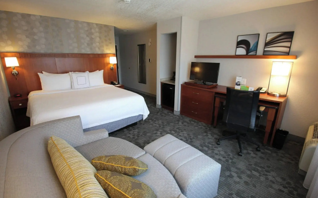 Courtyard by Marriott Merced