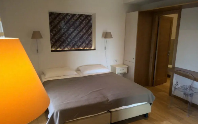 Alimunera Hotel