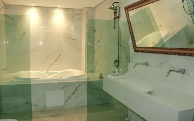 Roma Hotel