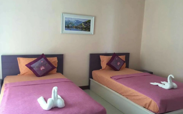 V-House Hotel