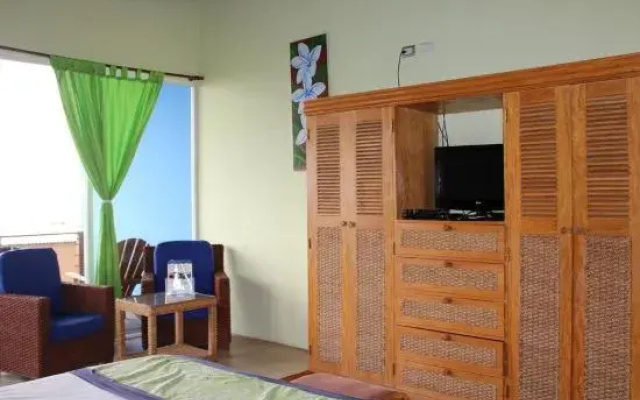 Kayu Hotel