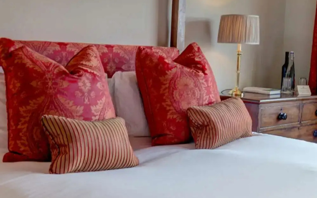 The Moonraker Hotel