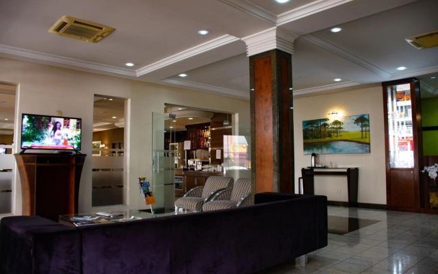 Hotel Exclusivo