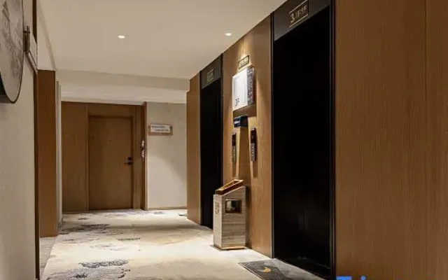 Hotels in Xudong