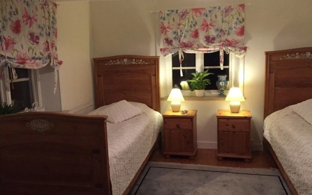 Björkåsa Gård Bed & Box