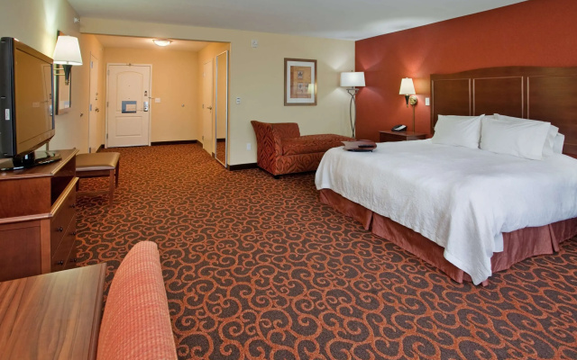 Hampton Inn & Suites Aberdeen