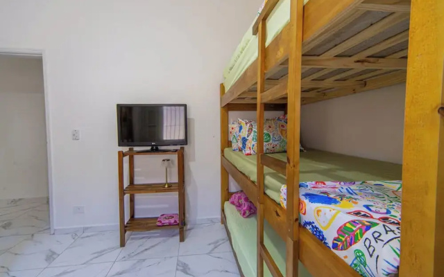 Casa Pet Friendly com Wi-fi e Garagem no Ocian