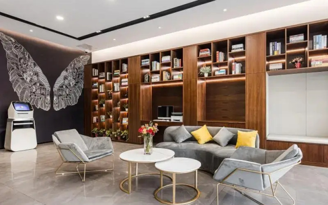 GEM Hotel Changzhou Xuejia'aoyuan North High-Speed Railway Station