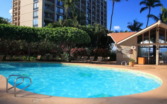 Royal Kahana #1202 Studio Bedroom Condo by RedAwning