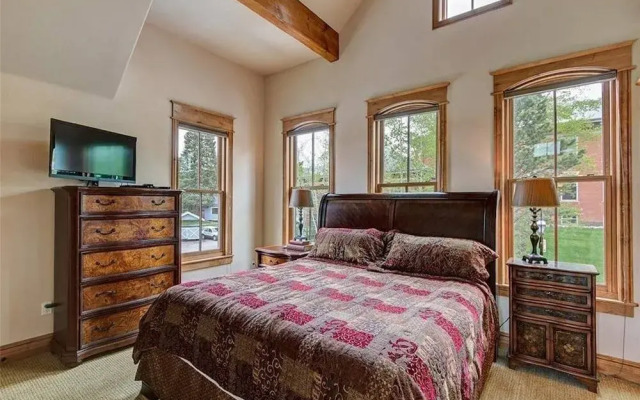 Majestic Mountain Views Breckenridge Hot Tub