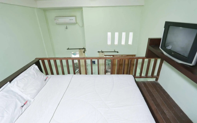 Super OYO 91495 Hotel Indah Residence