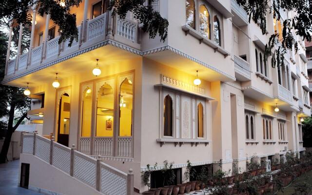 Om Niwas Suite Hotel вид на фасад
