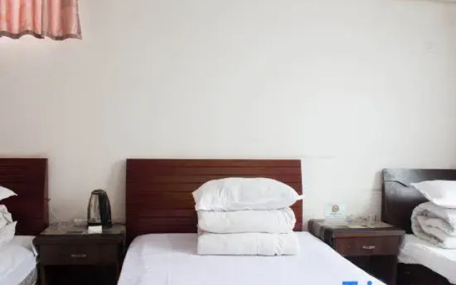 Xinxiang County Beifangbei Inn