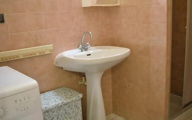 Appartement Le Lavandou, 1 pièce, 4 personnes - FR-1-251-50