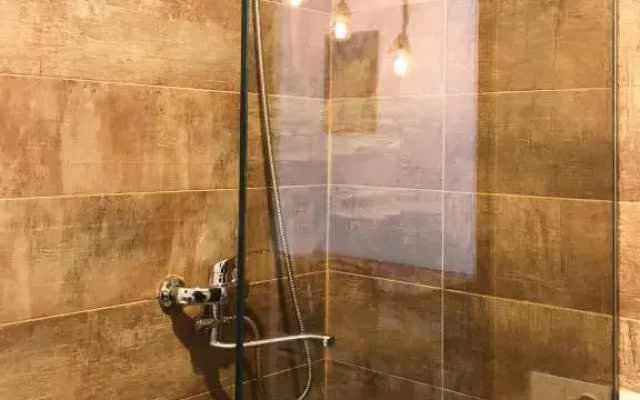 Vangogh apartment
