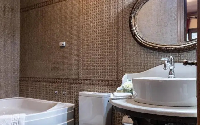 Margit Suites Hotel