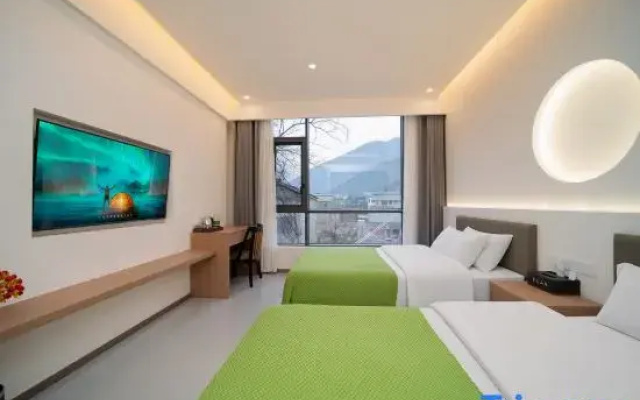 Jiuzhaigou National Park Zuowang Mountain Homestay