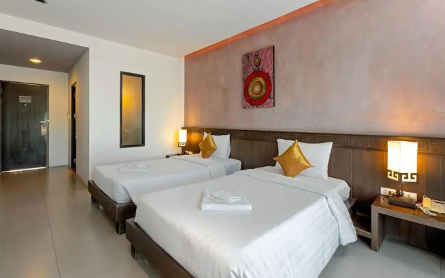 Phu-Ke-Ta, The Hip Service Apartment & Hotel