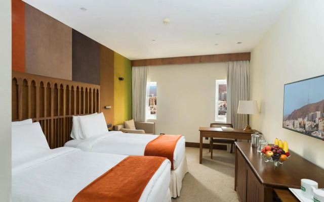 Al Falaj Hotel