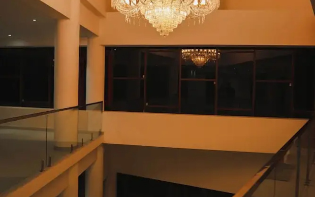 The Pearl Club Resort