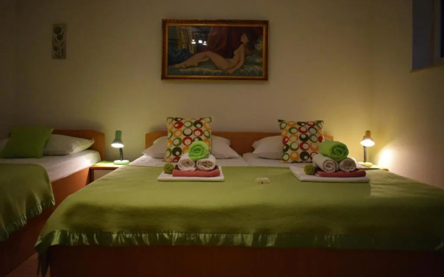 Apartment Radalj