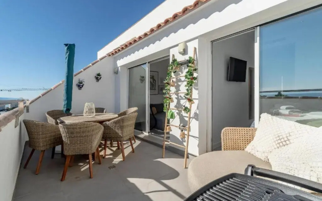 51-Apartment With Stunning Views in Fuengirola