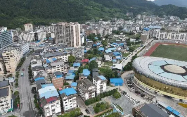 Yunji Hotel