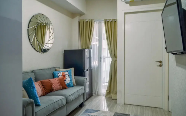 New and Comfy 2BR Apartment at Urban Heights Residence
