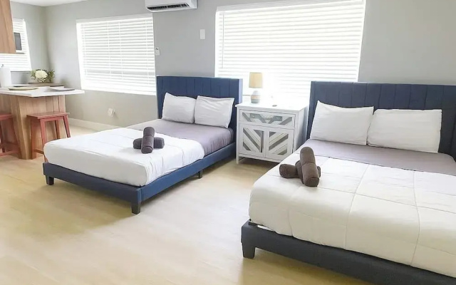 Hollywood Beach Family-friendly 1BR