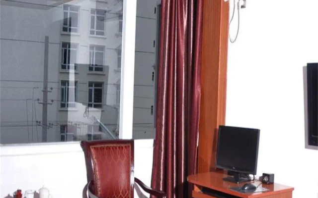 A Mi Zi Min Su Hotel