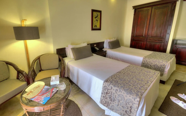 Africana Hotel & Spa