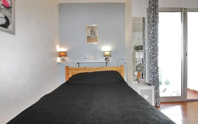 Appartement Balaruc-les-Bains, 1 pièce, 2 personnes - FR-1-553-53