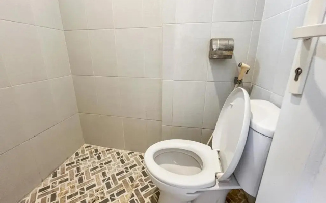 Urbanview Poma Hotel