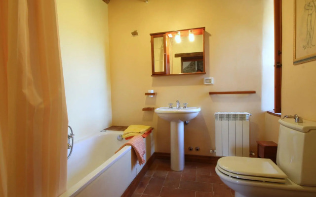 Exquisite Villa in San Venanzo with Private Pool