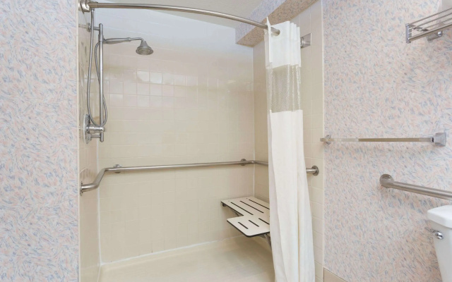 Ramada by Wyndham Portland