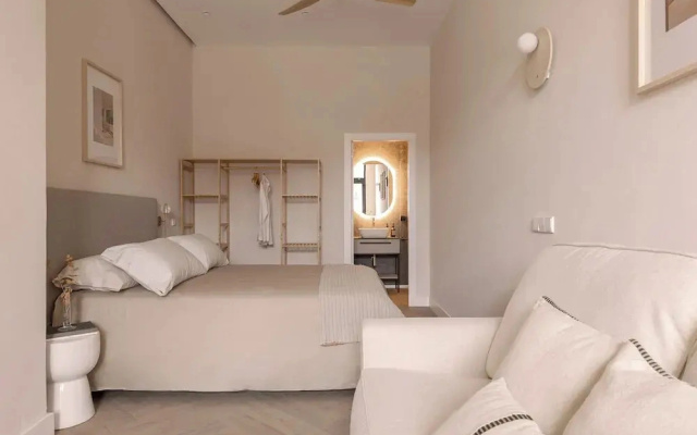 MH Apartments Central Valencia