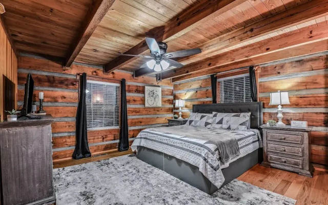Hidden Acres Lodge 3 Bedroom Cabin