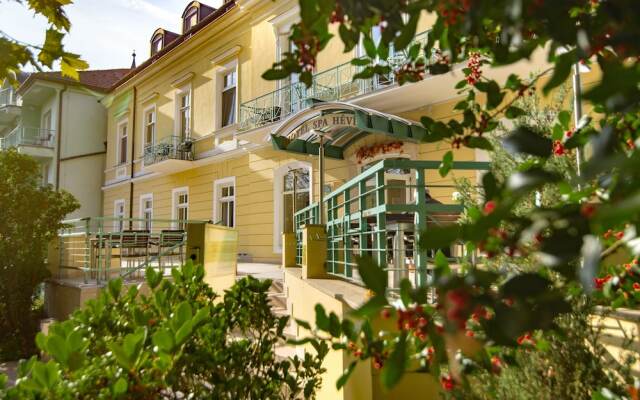 Hotel Spa Hévíz вид на фасад