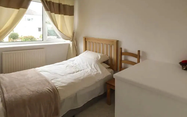 28 Pennard Drive