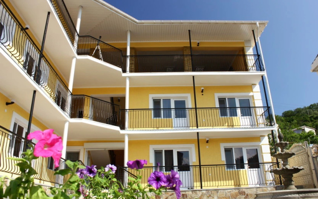 Guest House Ayat