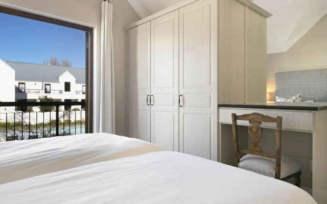 Winelands Golf Lodges 11