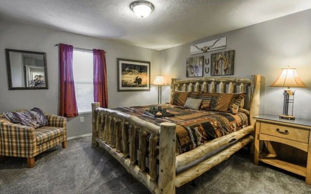 Vinyards 2954 Unit 6 3 Bedroom Condo